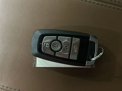 Used 2024 Ford Maverick Lariat w/ FX4 Off-Road Package AWD/4WD image 32