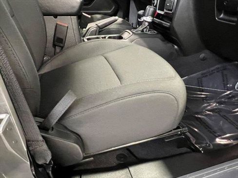 Certified 2023 Jeep Gladiator Sport image 13