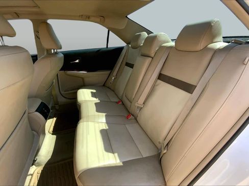 Used 2014 Toyota Camry XLE FWD image 20