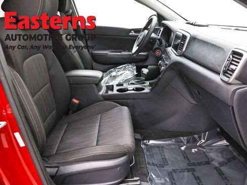 Used 2022 Kia Sportage LX AWD/4WD image 23