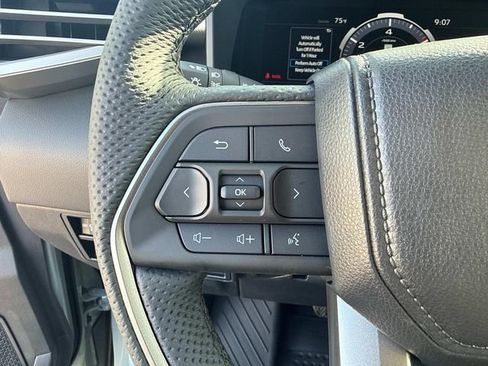 New 2026 Toyota Tundra Limited AWD/4WD image 24