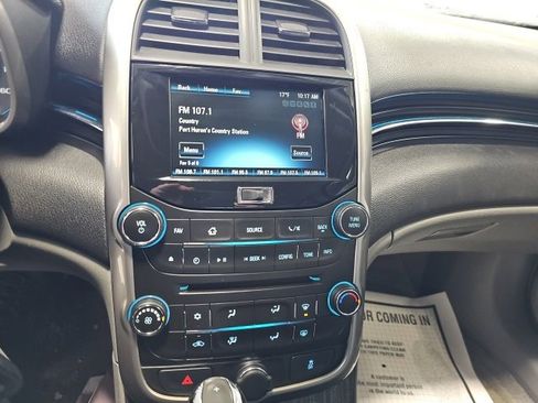 Used 2015 Chevrolet Malibu LT w/ Power Convenience Package image 11