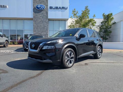 Used 2023 Nissan Rogue SV AWD/4WD image 9
