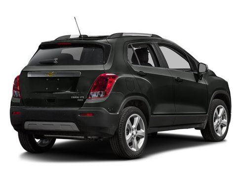 Used 2016 Chevrolet Trax LTZ w/ Midnight Edition AWD/4WD image 2