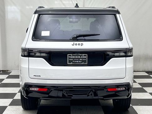 New 2026 Jeep Grand Wagoneer Summit AWD/4WD image 6