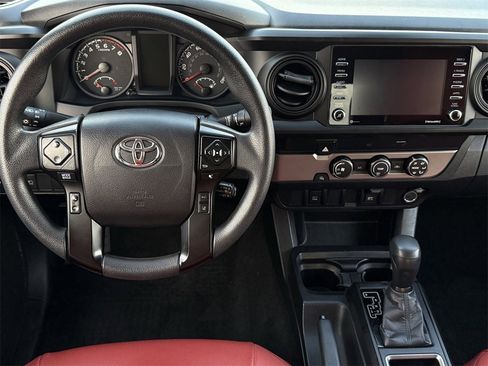Used 2021 Toyota Tacoma SR w/ SR Convenience Package image 11