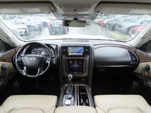 Used 2021 INFINITI QX80 Premium Select w/ All-Season Package AWD/4WD image 18