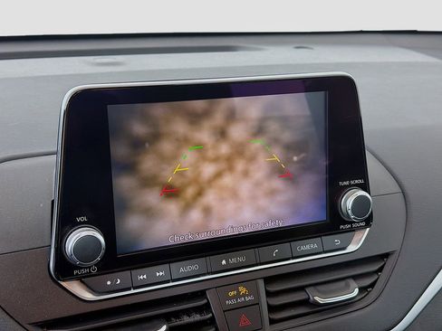 Used 2022 Nissan Altima 2.5 SV image 28