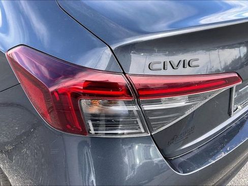 Used 2026 Honda Civic Sport image 32