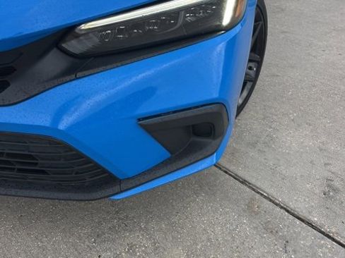 Used 2023 Honda Civic Sport image 12