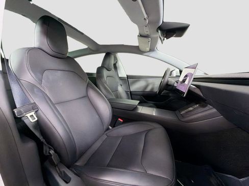 Used 2025 Tesla Model 3 Long Range RWD image 29