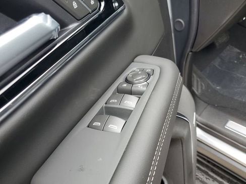 New 2026 GMC Yukon XL Elevation w/ Elevation Premium Package image 18