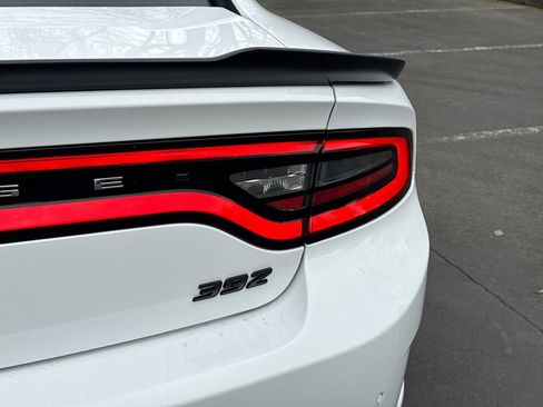 Used 2018 Dodge Charger R/T Scat Pack w/ Dynamics Package image 37