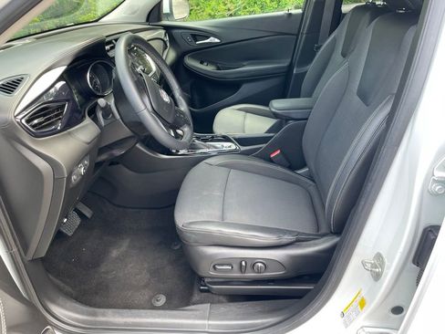 Used 2022 Buick Encore GX Select FWD image 10