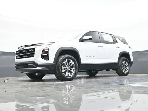 New 2026 Chevrolet Equinox LT FWD image 54