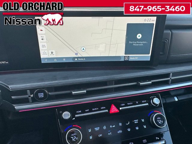 Used 2025 Hyundai Santa Fe Limited AWD/4WD image 17