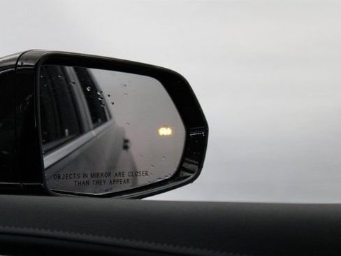 New 2025 Cadillac XT5 Premium Luxury image 25