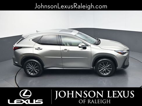 Used 2024 Lexus NX 250 FWD image 28