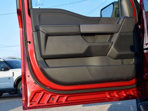 New 2026 Ford F150 XLT w/ Equipment Group 302A MID image 19