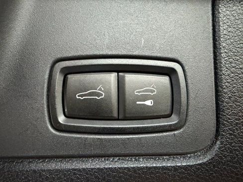 Used 2016 Porsche Panamera S image 14