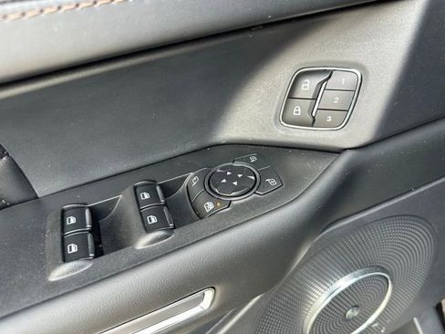 Used 2020 Ford Expedition Platinum RWD image 28
