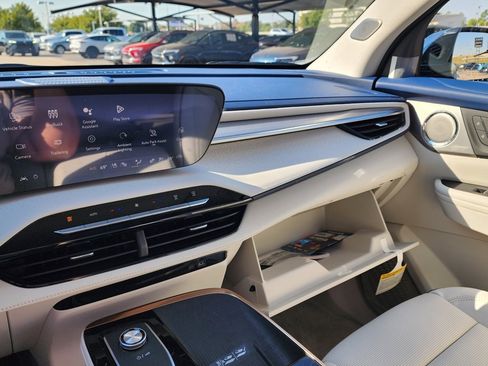 New 2026 Buick Enclave Avenir w/ Super Cruise Package image 36