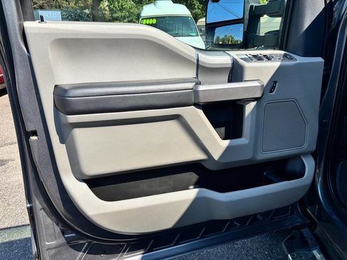 Used 2022 Ford F250 XLT w/ XLT Premium Package image 20