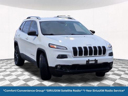 Used 2014 Jeep Cherokee Latitude w/ Comfort/Convenience Group image 7