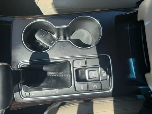 Used 2020 Kia Sorento EX image 24