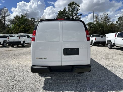 New 2025 Chevrolet Express 2500 w/ Driver Convenience Package RWD image 15