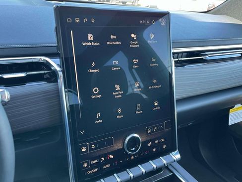 New 2025 GMC Sierra EV Denali image 25