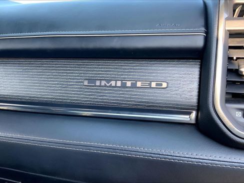 Used 2021 RAM 2500 Limited AWD/4WD image 34