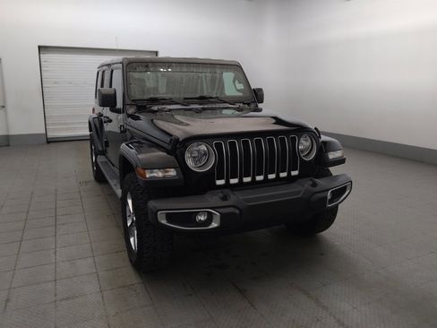 Used 2019 Jeep Wrangler Unlimited Sahara AWD/4WD image 14