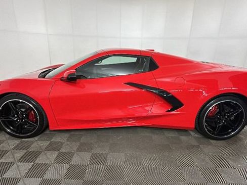 Used 2023 Chevrolet Corvette Stingray Preferred Conv w/ Battery Protection Package RWD image 7