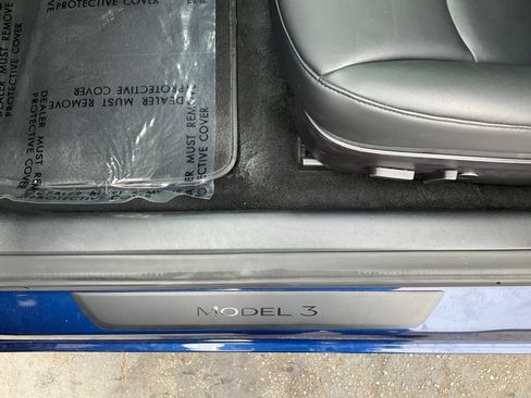 Used 2022 Tesla Model 3 RWD image 15