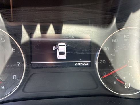 Used 2024 Kia Forte LXS FWD image 6