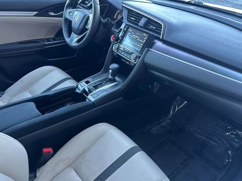 Used 2017 Honda Civic EX-T image 21