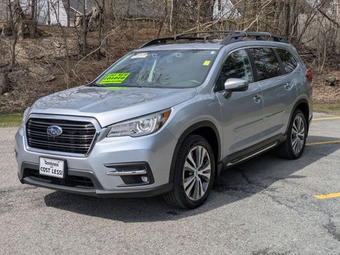 Used 2021 Subaru Ascent Touring AWD/4WD image 3