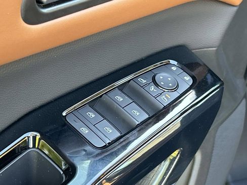 New 2026 Nissan Pathfinder Platinum AWD/4WD image 18