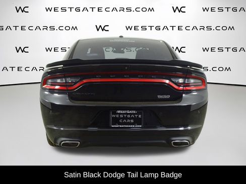 Used 2020 Dodge Charger SXT w/ Blacktop Package image 7