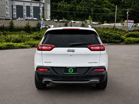 Used 2015 Jeep Cherokee Limited AWD/4WD image 6