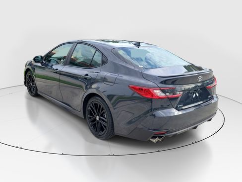 Certified 2025 Toyota Camry SE w/ Convenience Package FWD image 5