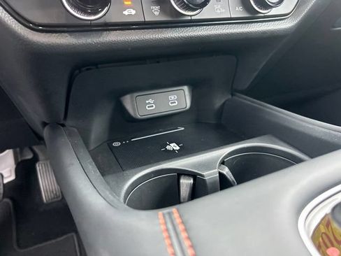 Used 2026 Honda HR-V Sport image 26