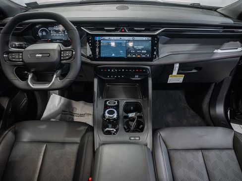 New 2026 Jeep Cherokee Overland w/ Advanced Pro Tech Group AWD/4WD image 20