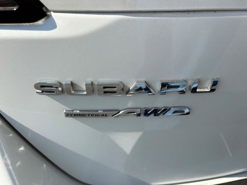 Used 2020 Subaru Outback Touring w/ Popular Package #2 AWD/4WD image 10