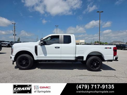 Used 2024 Ford F250 XL w/ STX Appearance Package AWD/4WD image 4
