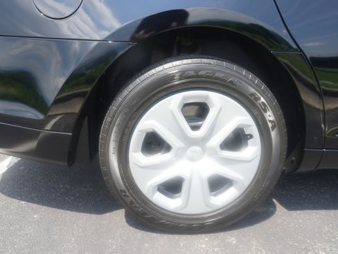 Used 2016 Ford Taurus Police Interceptor AWD image 37