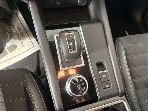 Used 2022 Mitsubishi Outlander SE AWD/4WD image 31