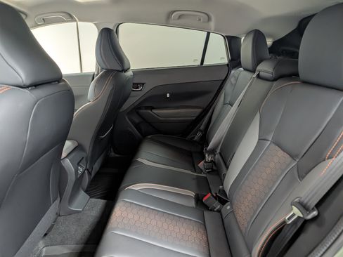 New 2025 Subaru Crosstrek 2.5i Limited w/ Popular Package #3A image 4