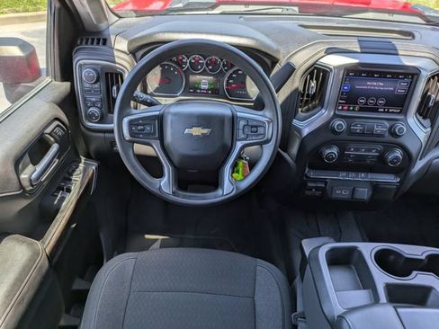 Used 2021 Chevrolet Silverado 2500 LT AWD/4WD image 16